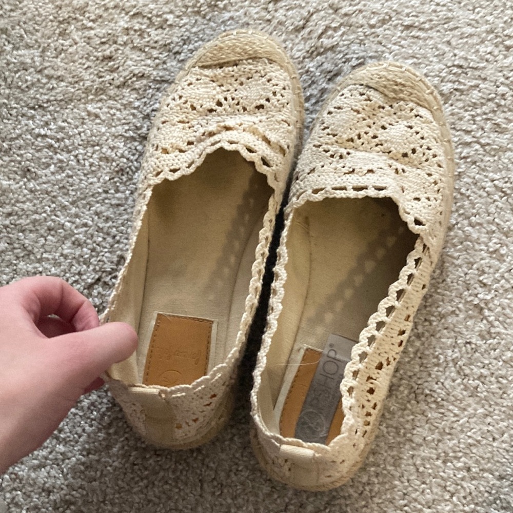 Tan flat espadrilles